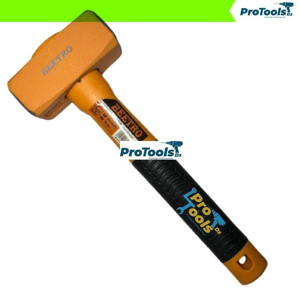 مطرقة 1000 جرام مقبض بلاستيكي TC0590 - BEETRO